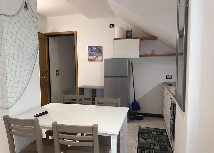 Cozy Waves - Il Lupo Affitta カットーリカ